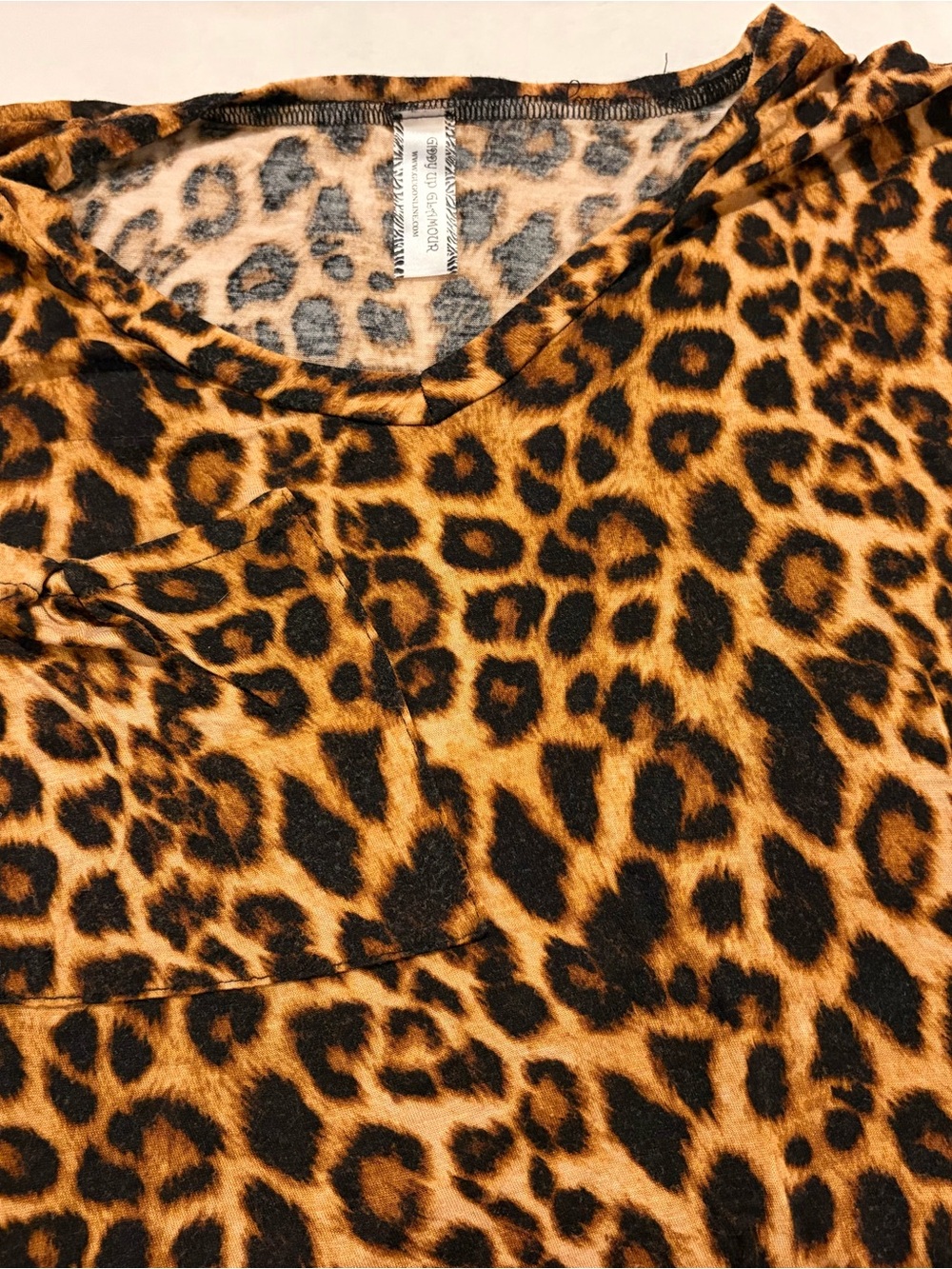 Boutique Leopard Print V-neck Top